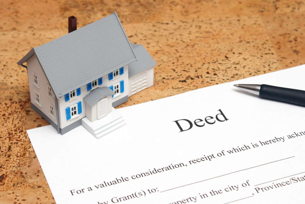 A,Scale,House,On,Some,Forms,For,A,Deed,To